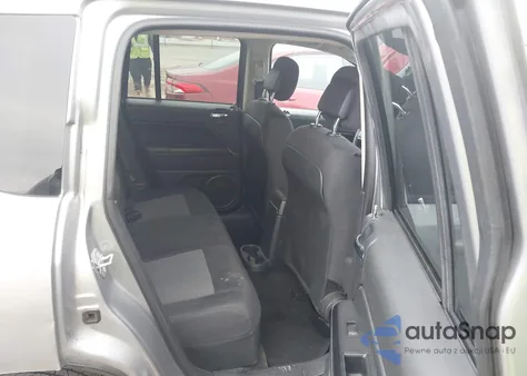 2015 Jeep Compass Sport из США, поврежденный, VIN 1C4NJDBB2FD357822